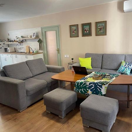 Nido Cozy 3Br Apartment Kapana Top Center Plovdiv Bagian luar foto