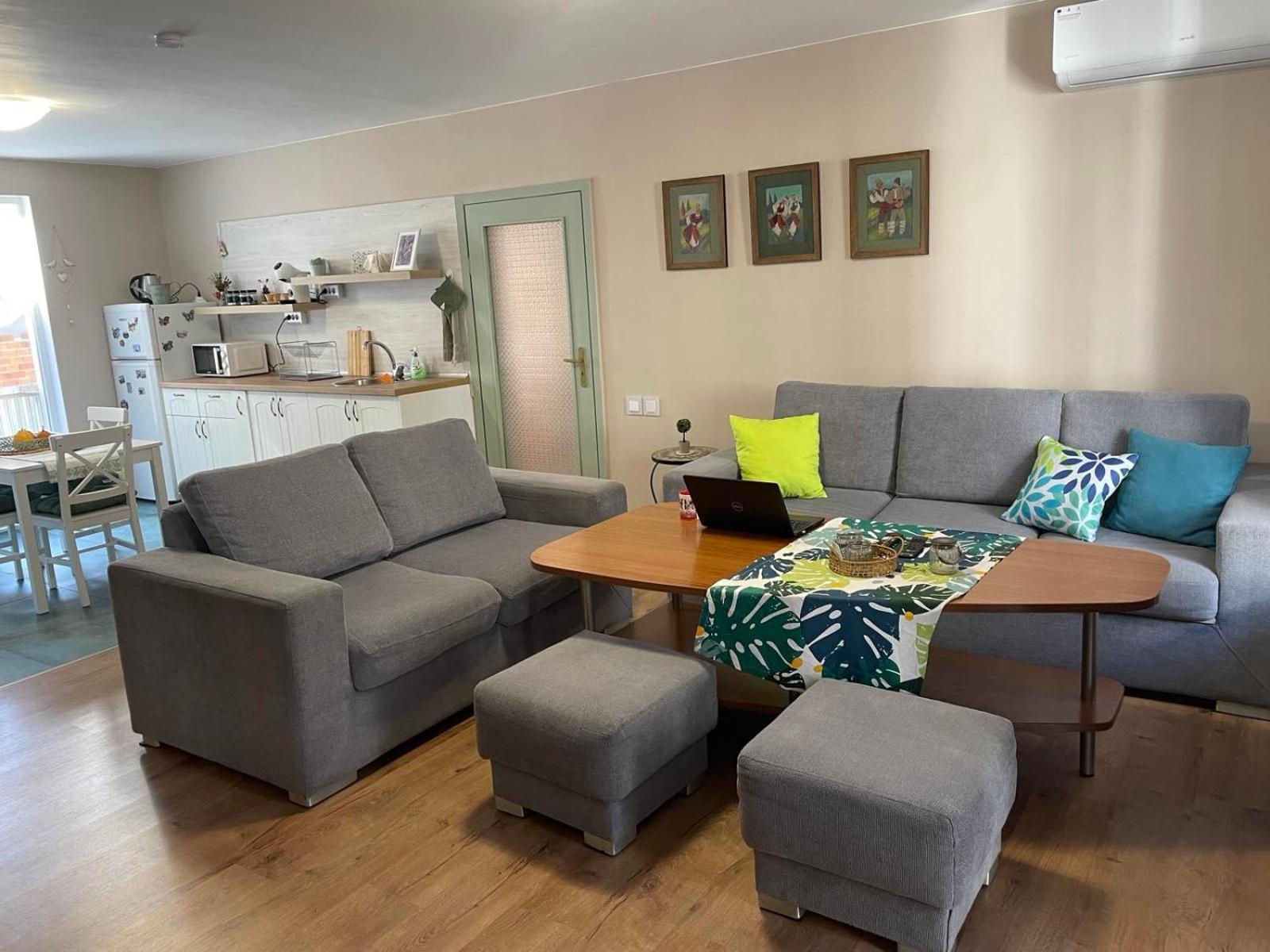 Nido Cozy 3Br Apartment Kapana Top Center Plovdiv Bagian luar foto